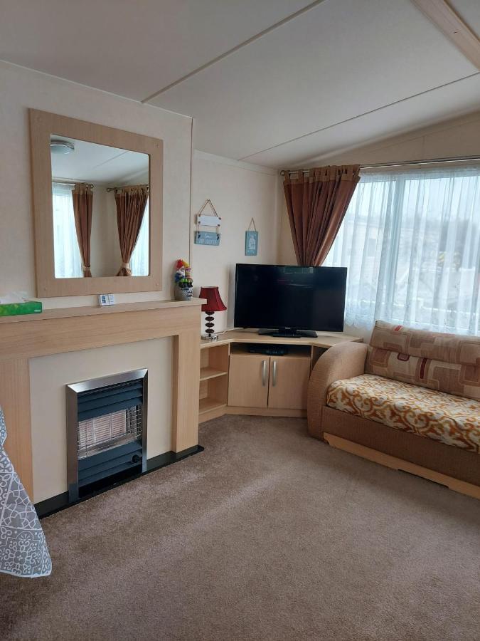 6 Berth Pet Friendly Caravan On Sandy Glade Berrow Exterior foto